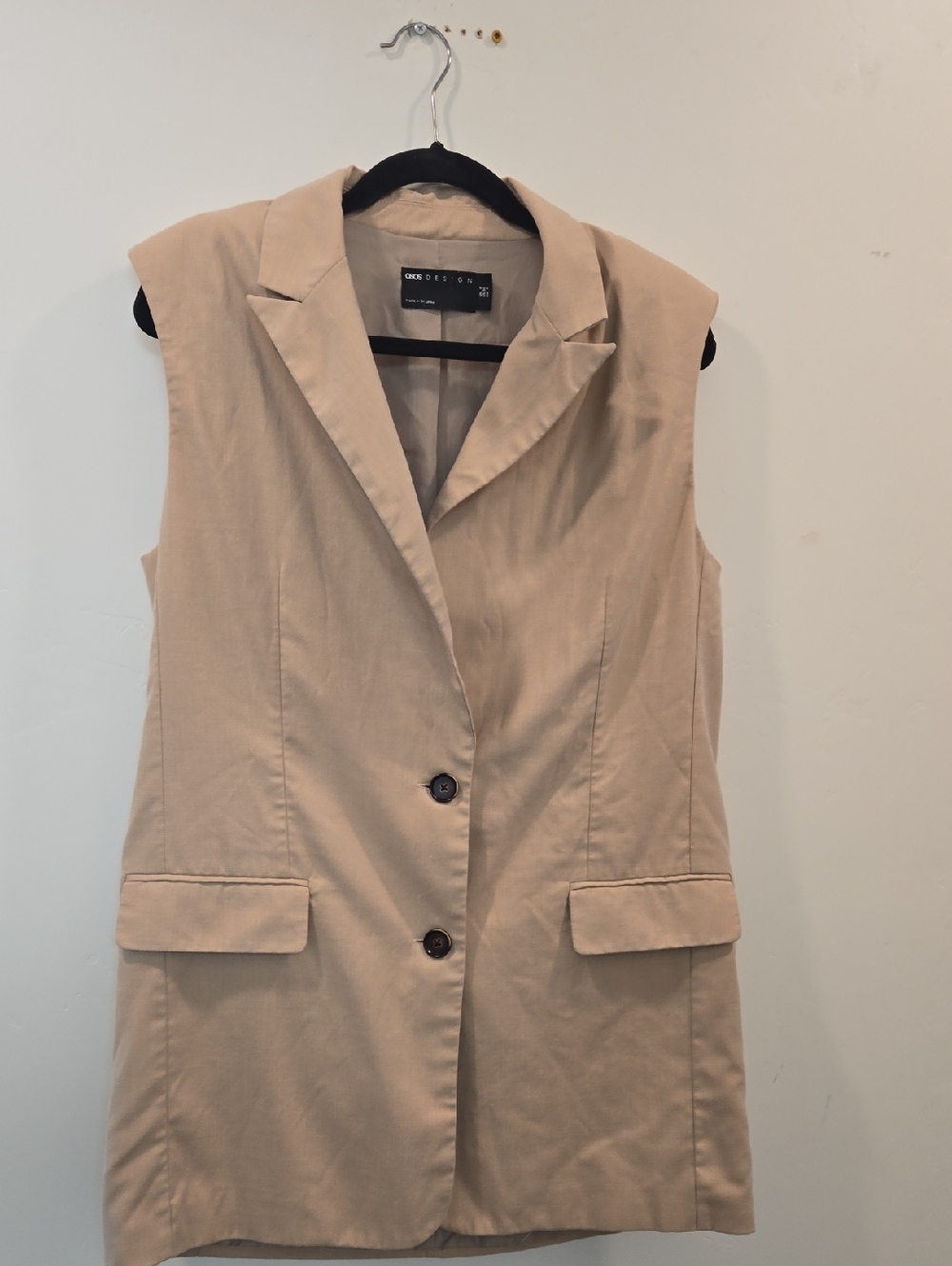 Sleeveless Beige Tailored Vest Coat